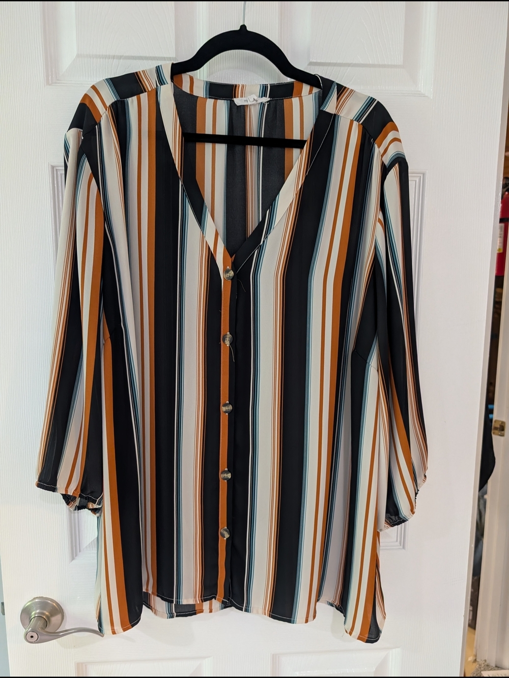 Maurices Striped V-Neck Button-Front Blouse in Size 4